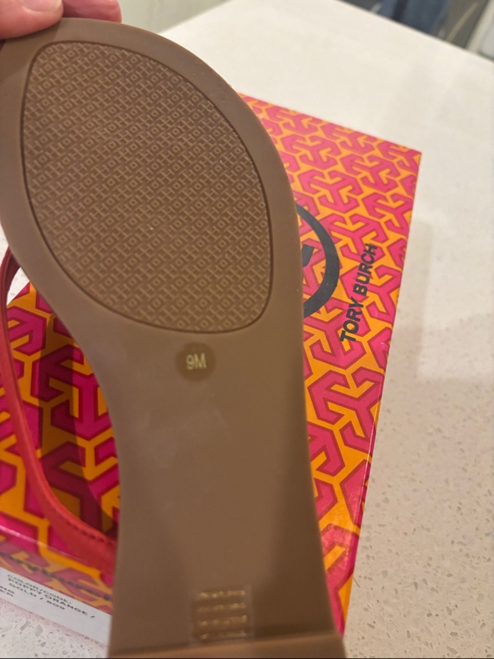 Tory Burch terracota Leather Thong Sandal - Signature Logo - Picture 3 of 3